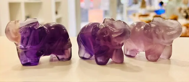 Eléphant en Fluorine Violette