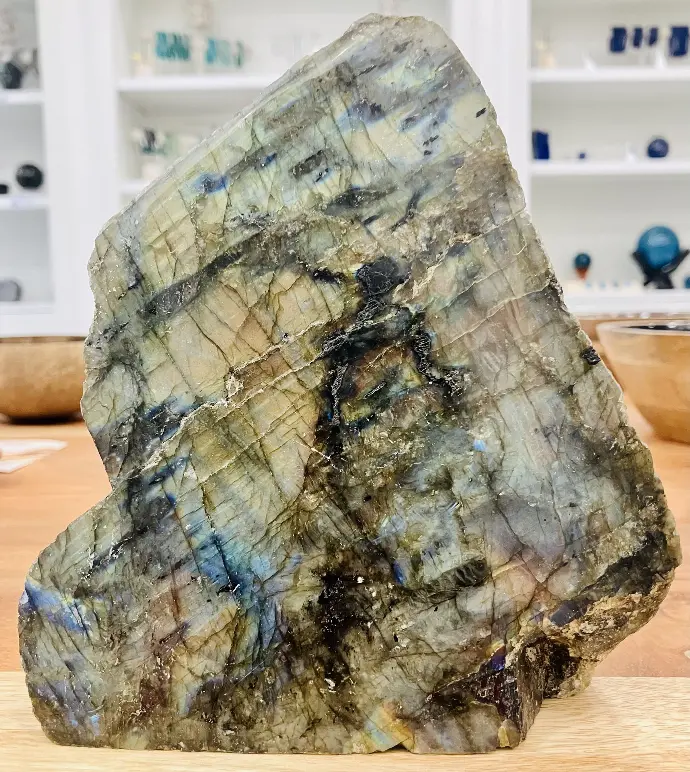 Labradorite Forme Libre Brute