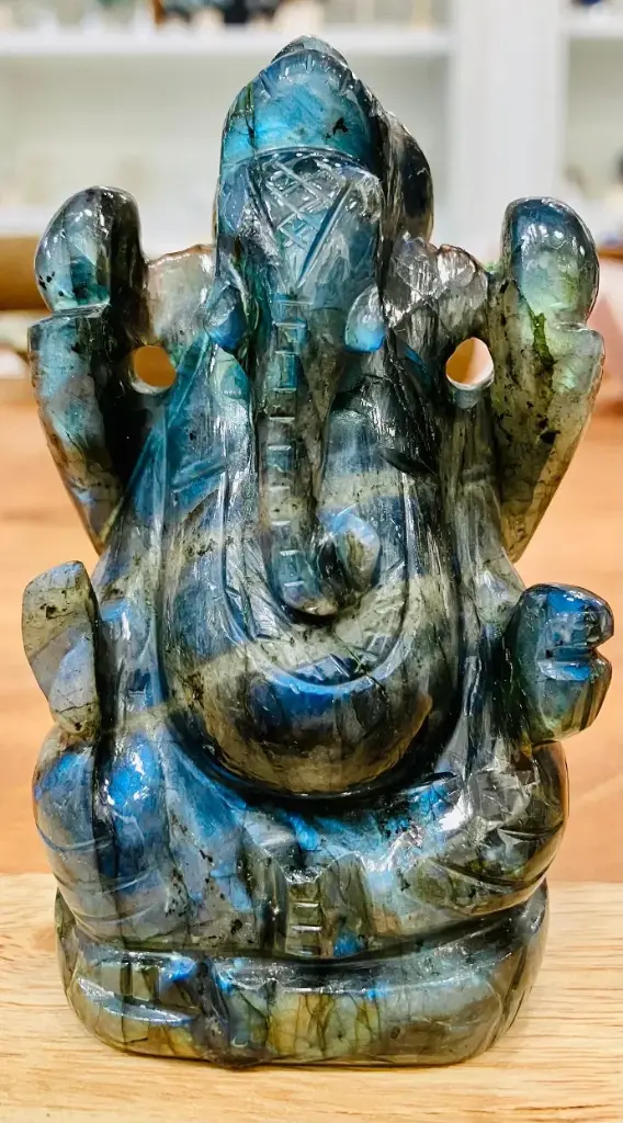 Sculpture Ganesh en labradorite