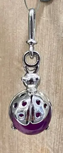 Pendentif Coccinelle en Améthyste