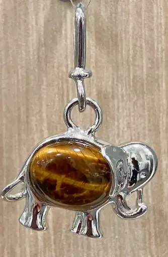 Pendentif Eléphant en Œil de Tigre