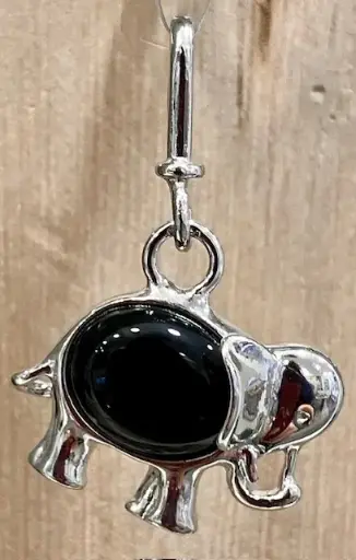 Pendentif Eléphant en Onyx